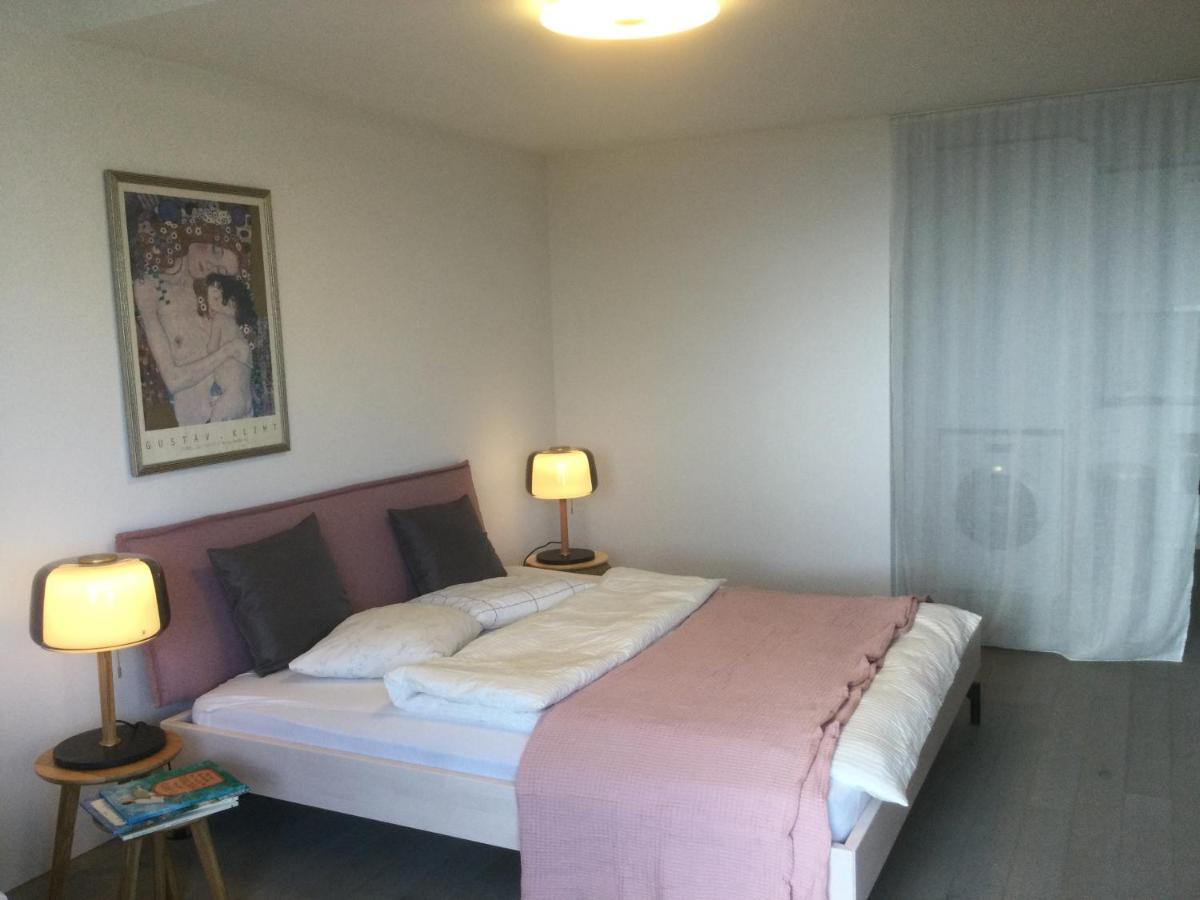 Findling-Ferien Bern West Apartment Sariswil Bagian luar foto
